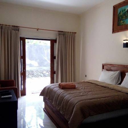 Family Garden Homestay Mangsit Ngoại thất bức ảnh