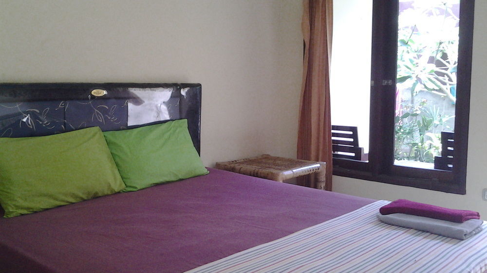 Family Garden Homestay Mangsit Ngoại thất bức ảnh