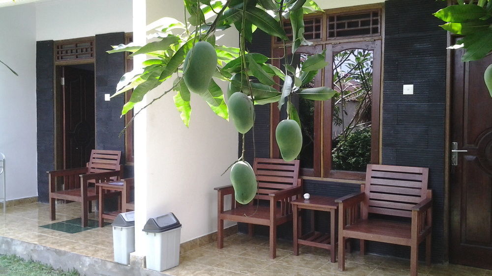 Family Garden Homestay Mangsit Ngoại thất bức ảnh