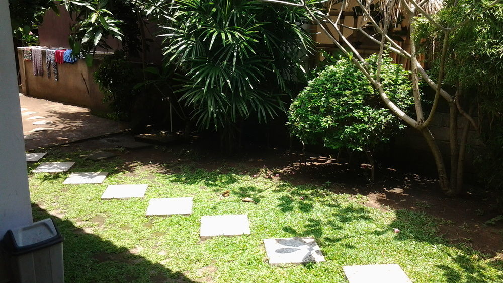 Family Garden Homestay Mangsit Ngoại thất bức ảnh