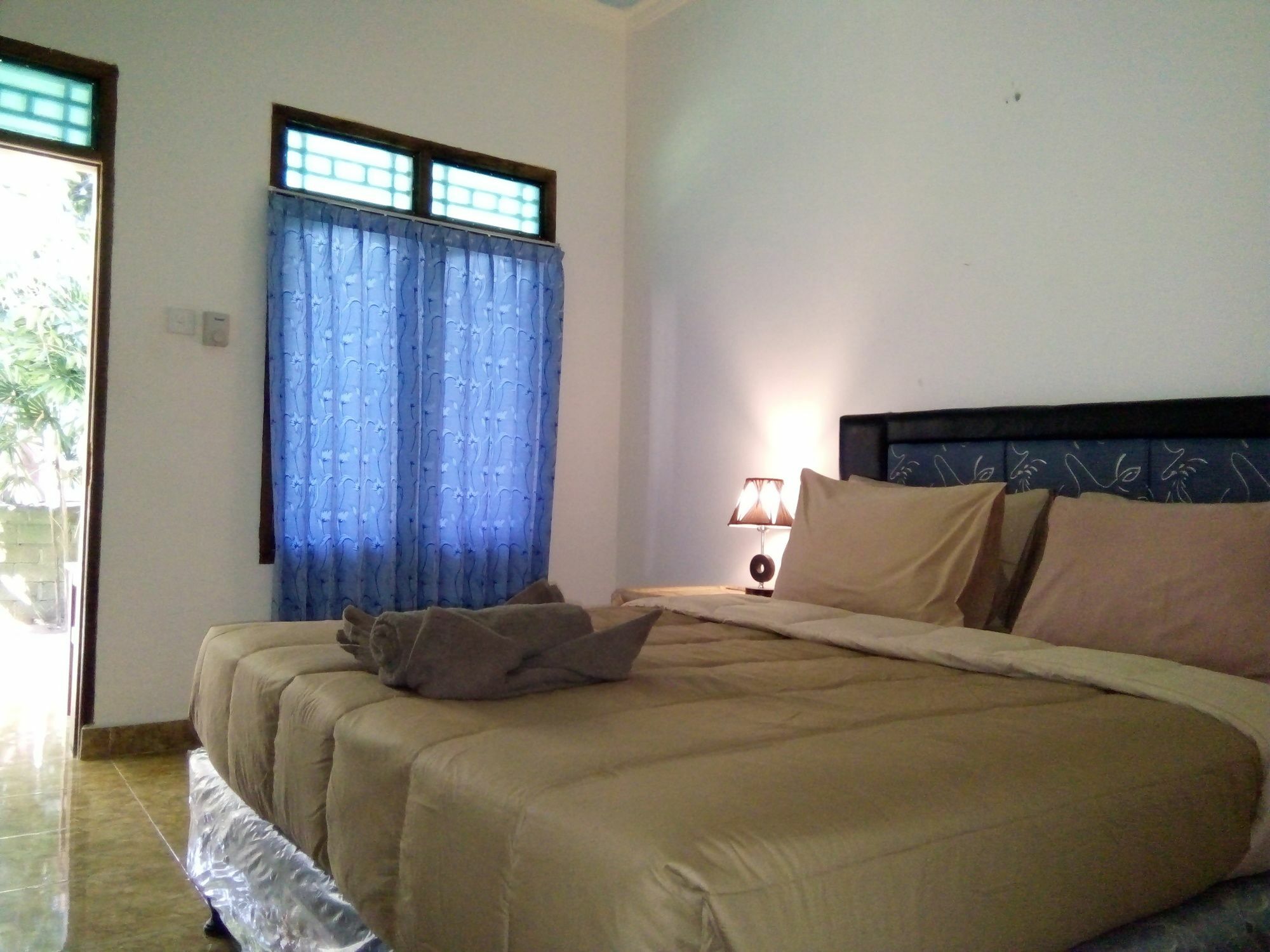 Family Garden Homestay Mangsit Ngoại thất bức ảnh